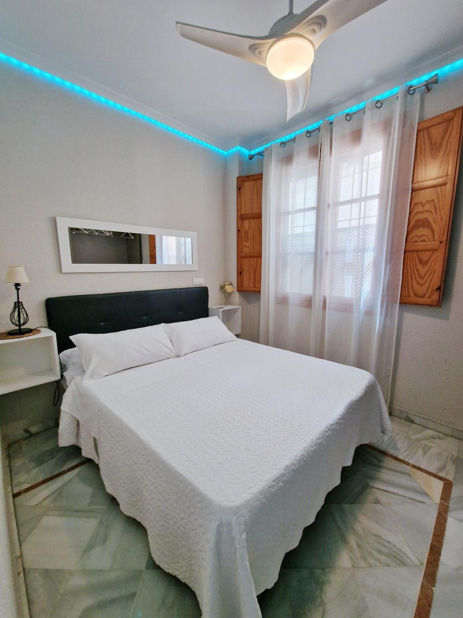 Apartamento Completo Plaza De Las Tendillas - Parking Privado - Alojamientos El Duque Cordoba Exterior photo